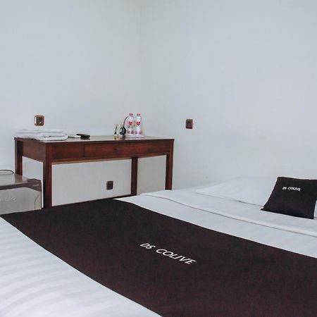 Ds Colive Peterongan Hotel Semarang Buitenkant foto